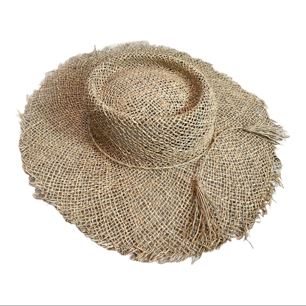 NWT Olive and Pique Frayed Adjustable Straw Hat